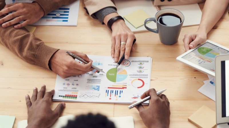 Payroll and ledgers, audit-ready
